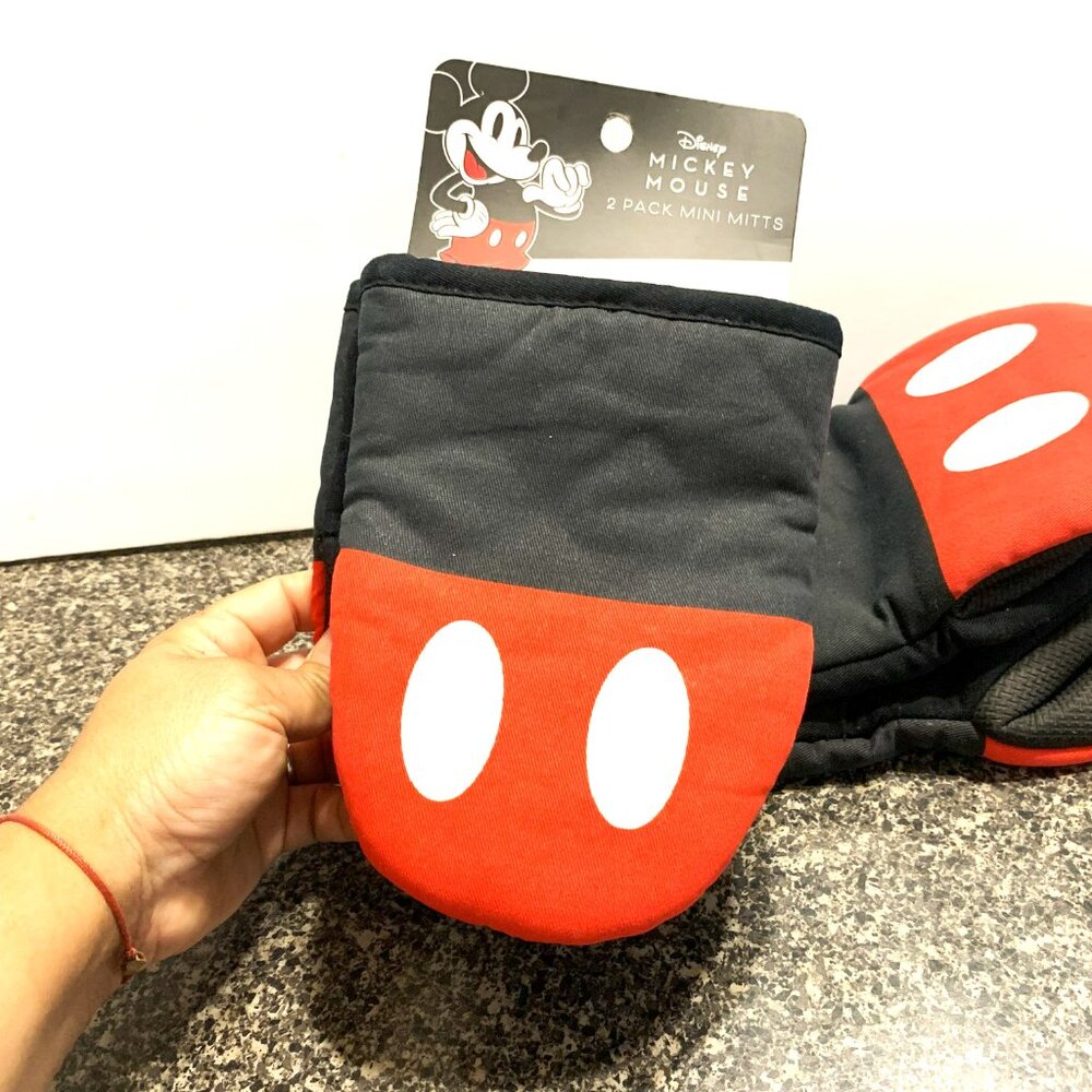 Mickey Mouse, 2 pack mini mitts, black/red,